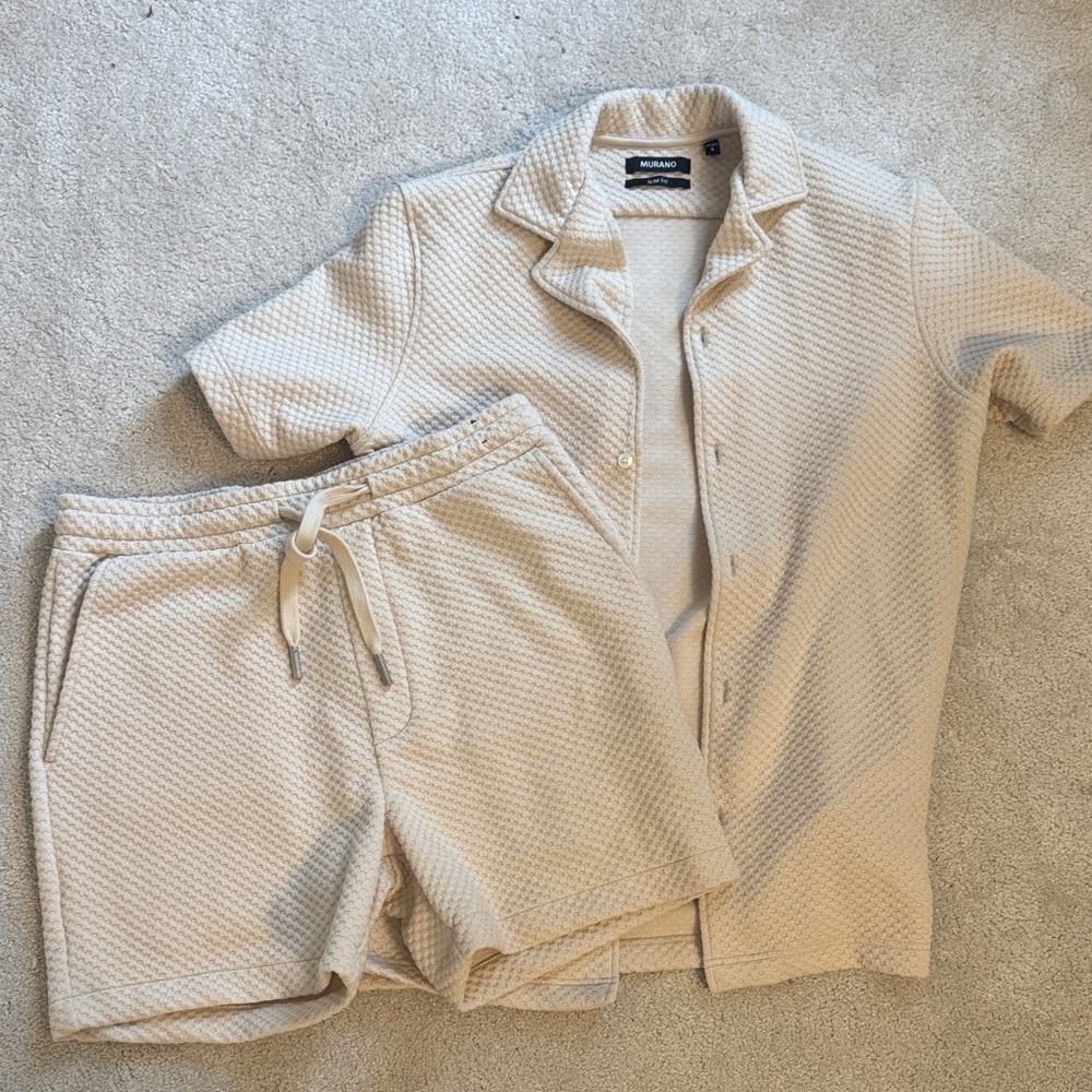 NWT Men’s Murano Cream Set S/M